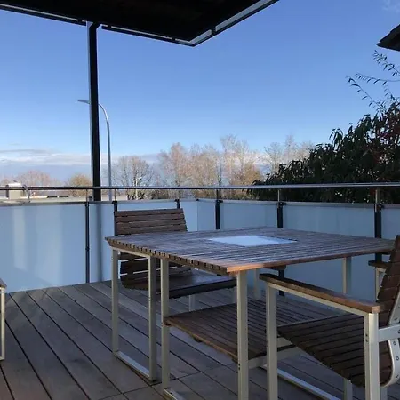 شقة Holiday Lake View